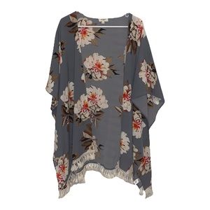 Gray floral Umgee kimono cardigan with white tassels size m/l